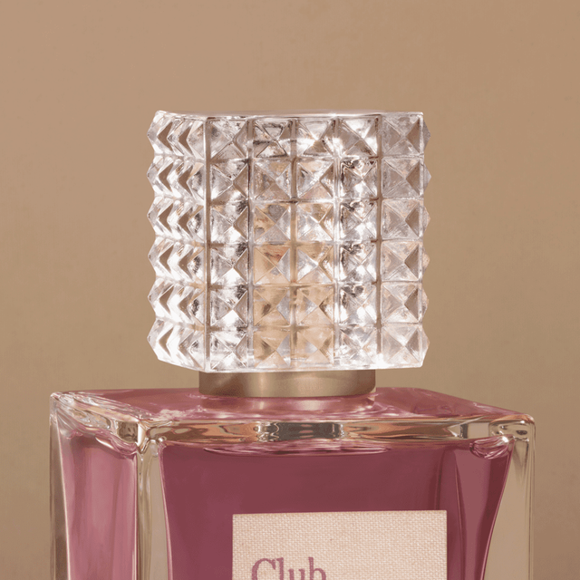 ヴァレンティノ クラブクチュールパルファン 30ml Anatomy Of Dreams - Club Couture Parfum 30ml in . | Valentino US
