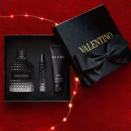 Born in Roma Uomo Eau de Toilette Holiday Gift Set with Shower Gel