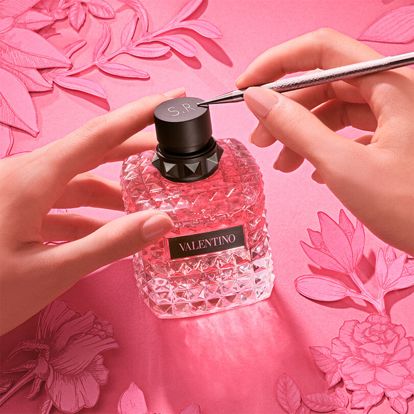 Valentino born in outlet roma travel size