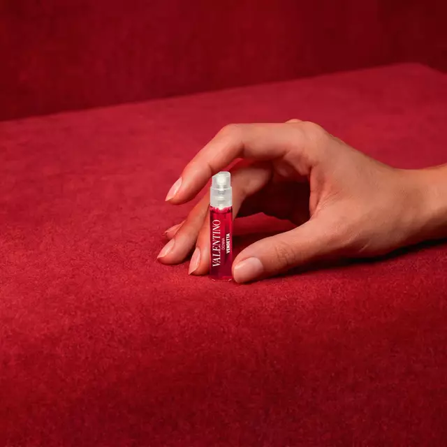 Complimentary Samples Valentino Image