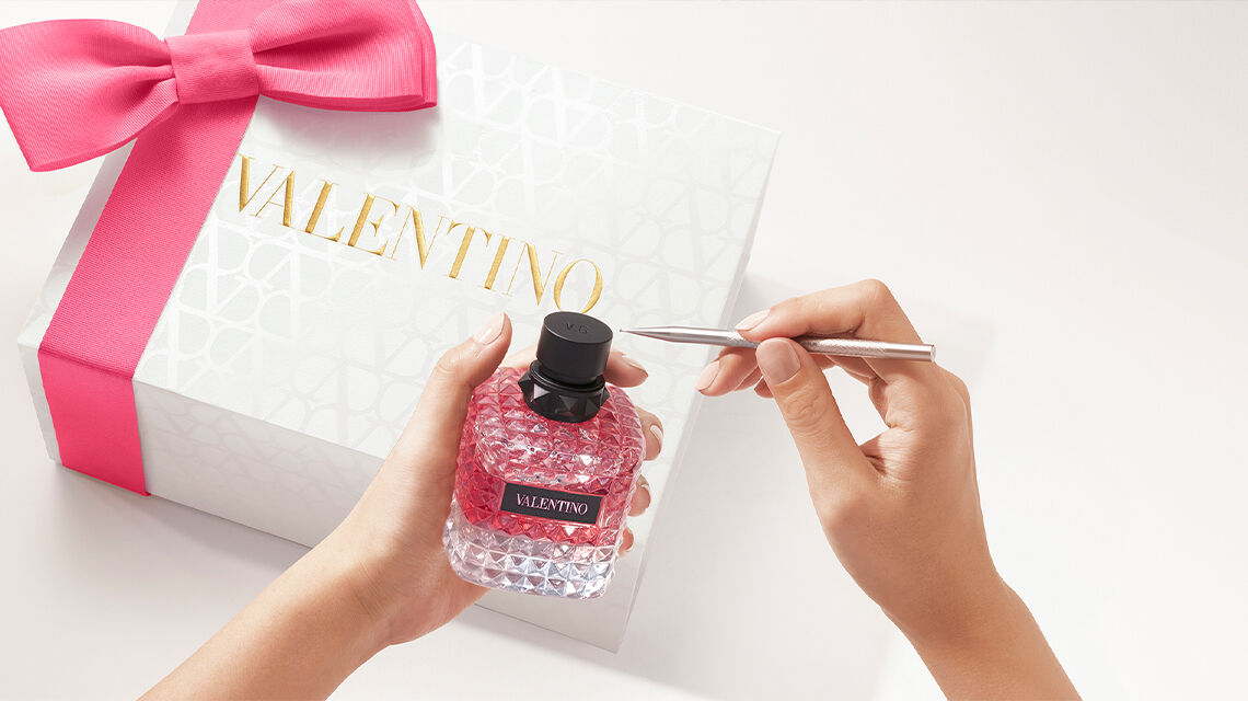 Exclusive Offers | Engraving & Gift Wrap | Valentino Beauty