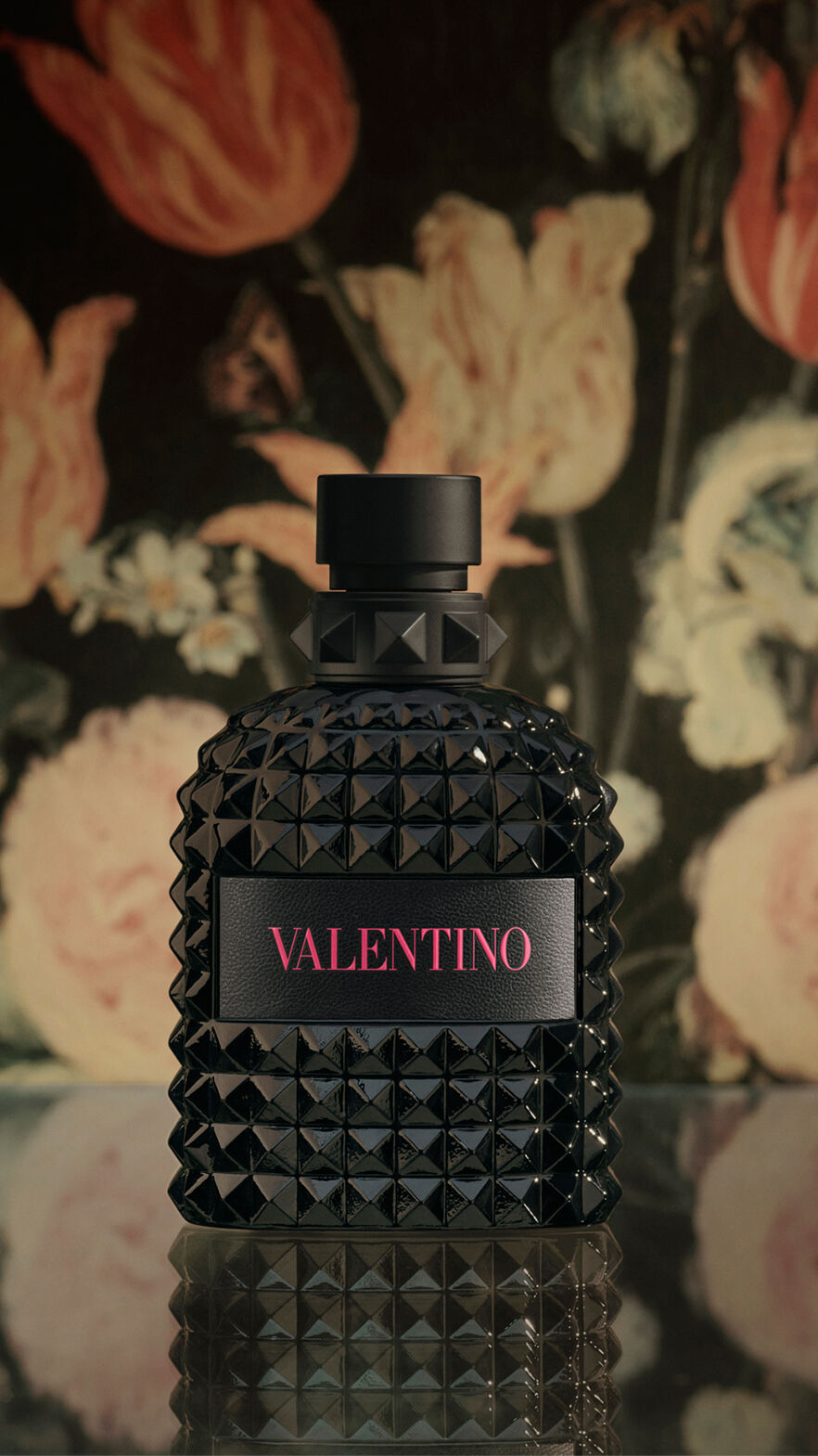 Bottle of BORN IN ROMA Uomo Extradose