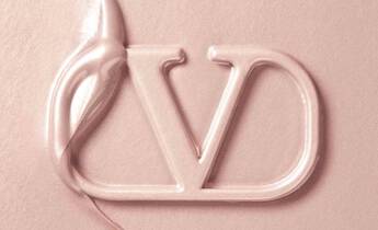 Valentino Beauty logo embossed in V-Lighter formula