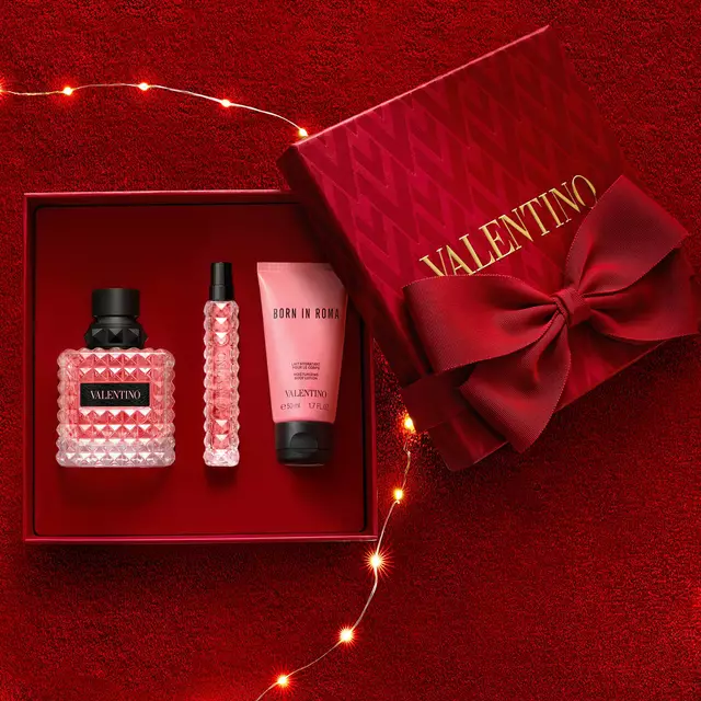 HOLIDAY GIFT SETS image
