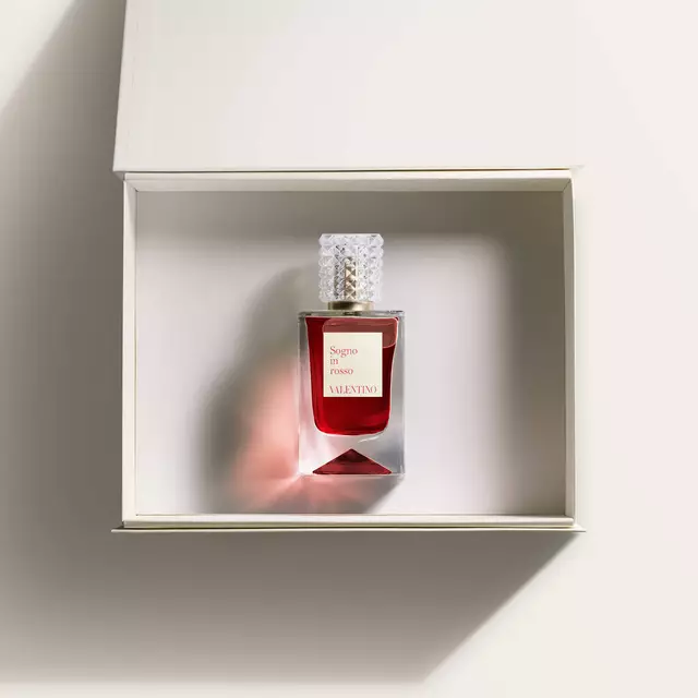 A THOUGHTFUL GESTURE image