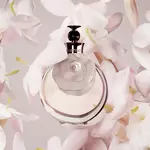 A COUTURE HEART NOTE